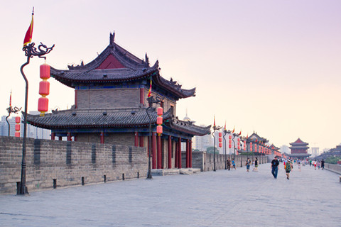 Ancient City Wall of Xi\' width=