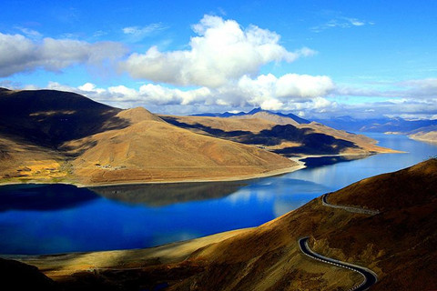 5 Days Lhasa and Lake Yamdrok Tour