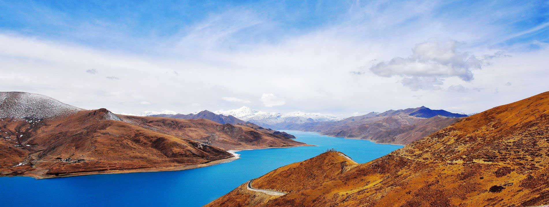 Explore Mysterious Culture and Beautiful Landscape in Tibet
